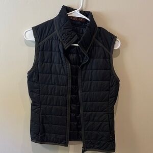 Frauenschuh Black Puffer Vest from Gorsuch